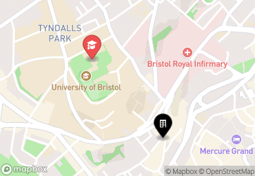 Closest campuses from Accommodation at Thirty Three